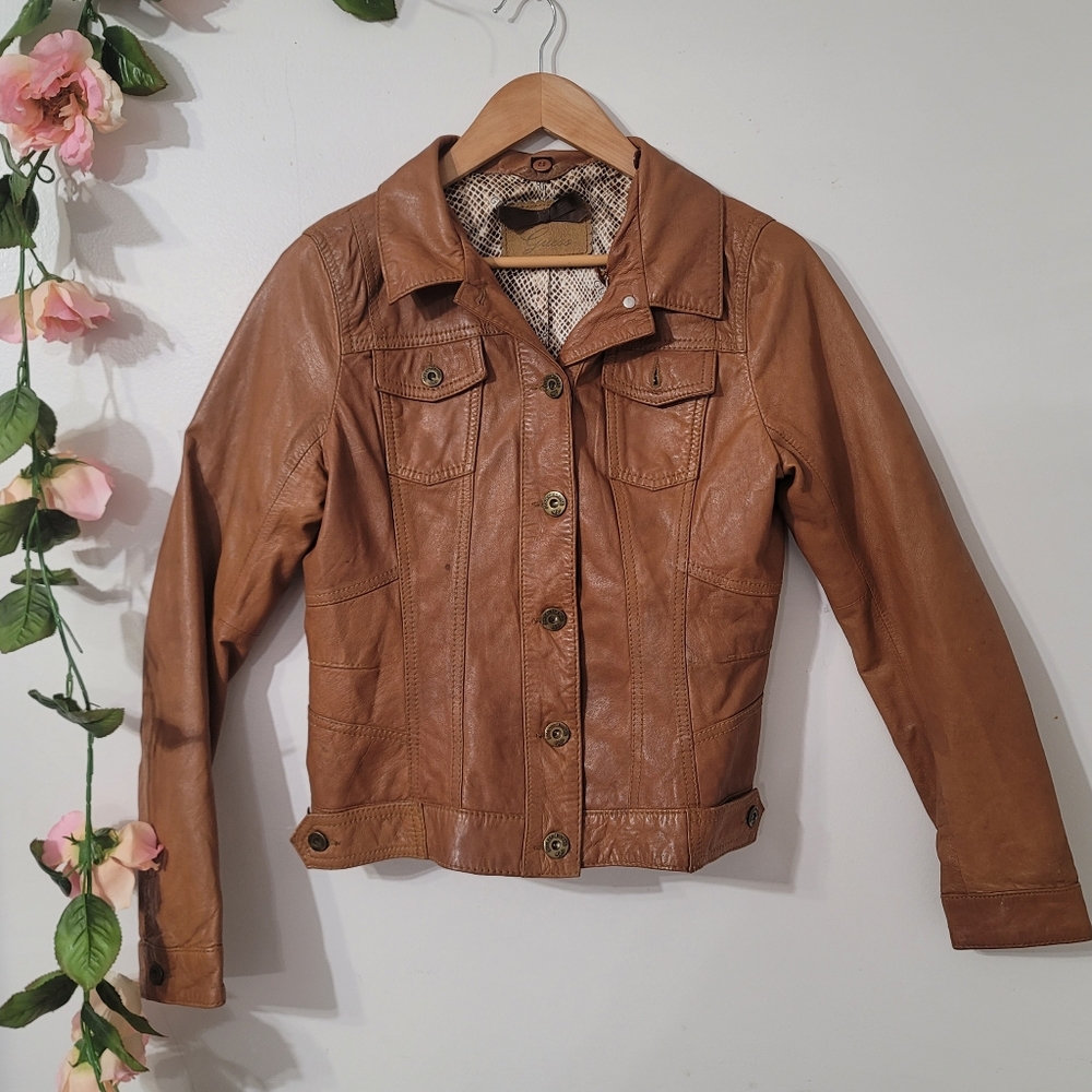 🌼Guess-Leather jacket for women🌼
